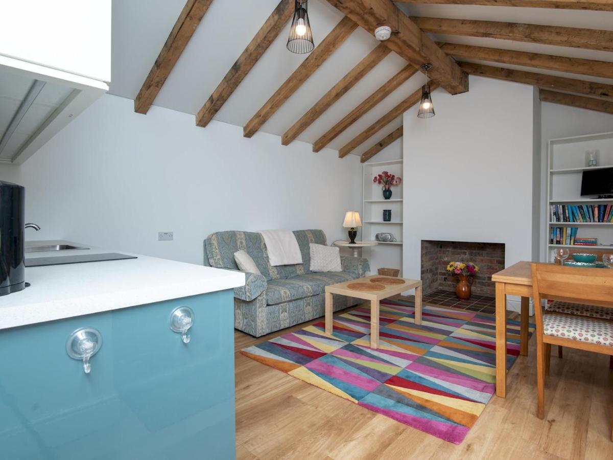 Pass The Keys Charming Garden Cottage With Parking Bath Exterior foto