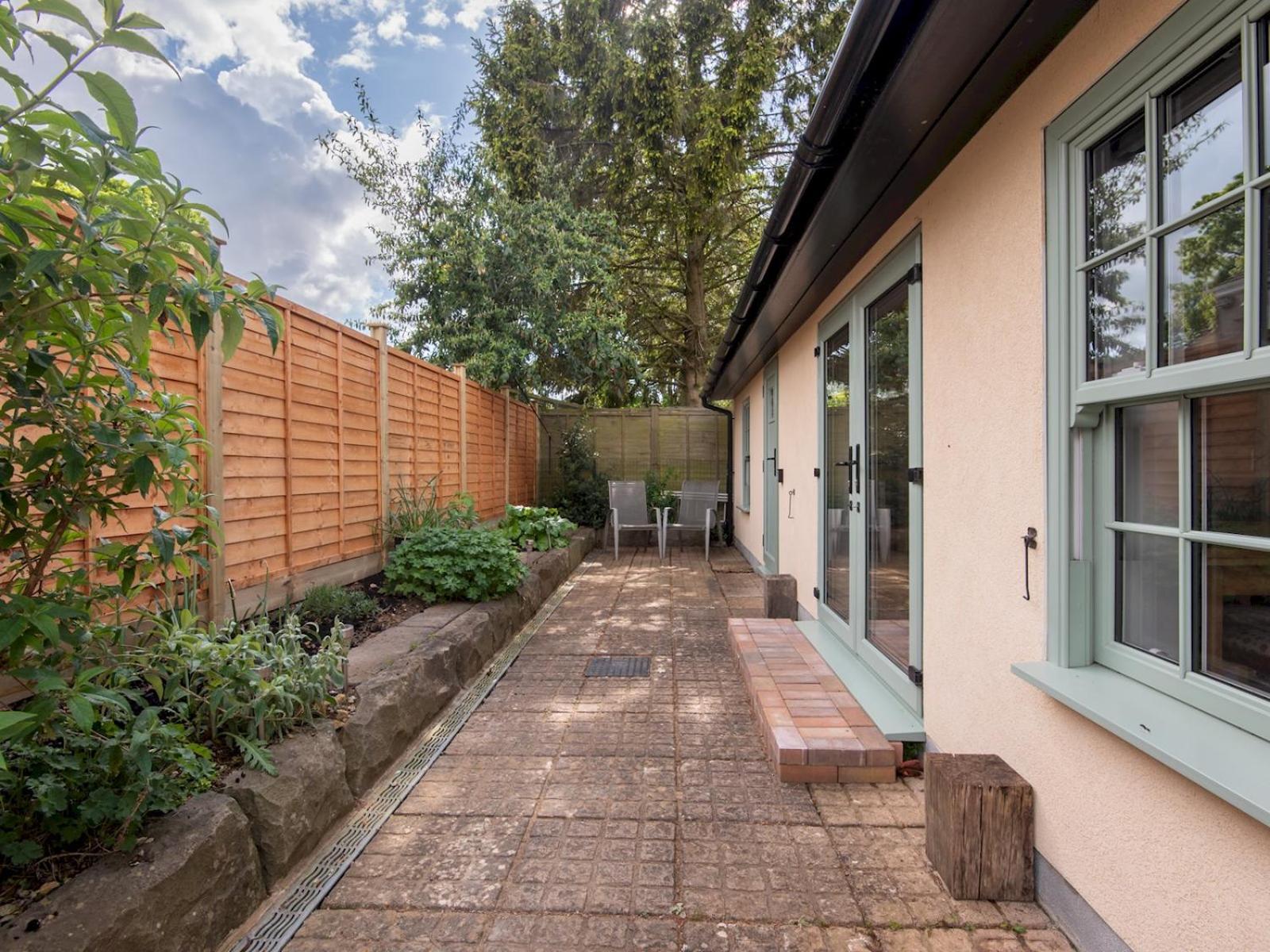 Pass The Keys Charming Garden Cottage With Parking Bath Exterior foto